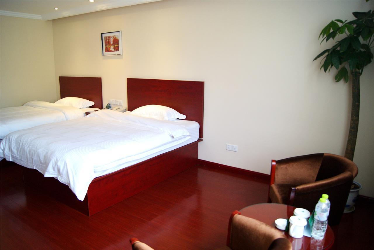 Greentree Inn Beijing Fengtai Dacheng Road Huanleshuimofang Business Hotel Exterior photo